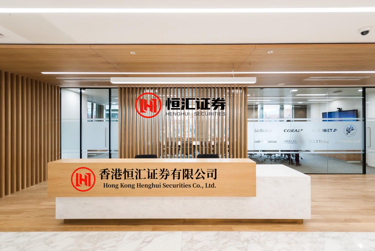 粤有钱配资 9月10日蓝帆转债下跌043%，转股溢价率10818%